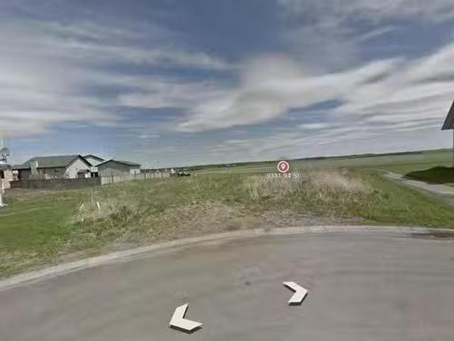 9331 94 Street, Wembley, AB, T0H 3S0 vacant land for sale L.