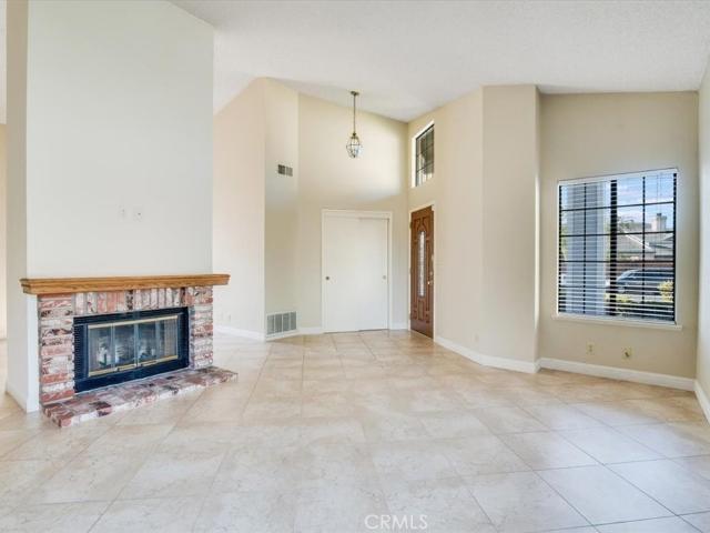 933 Bellflower Lane