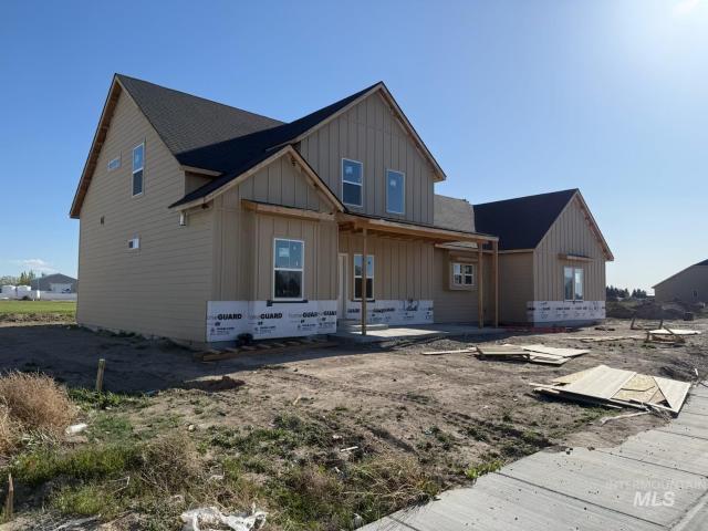 933 E Coventry Lane