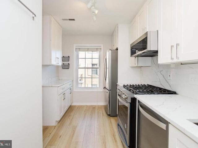 933 S Rolfe Street # 2