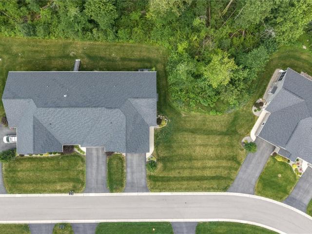 933 Pathway Lane