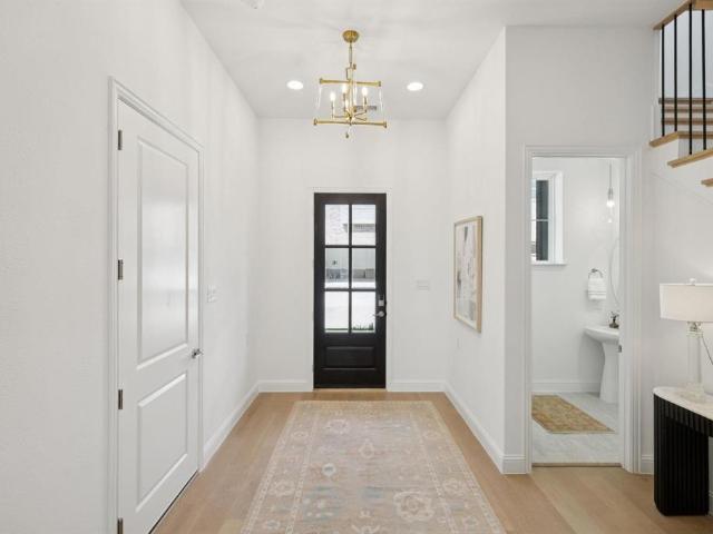 9348 Charlie Lane
