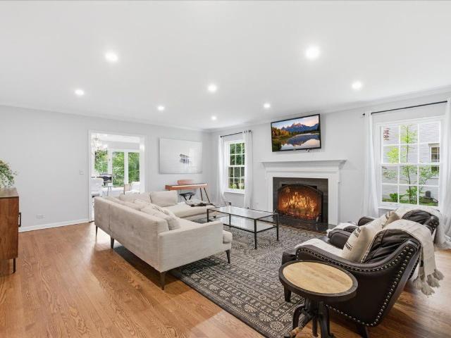 9343 Hamlin Avenue, Evanston, US, IL