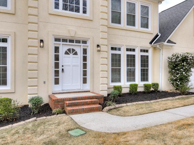 934 Deercrest Circle