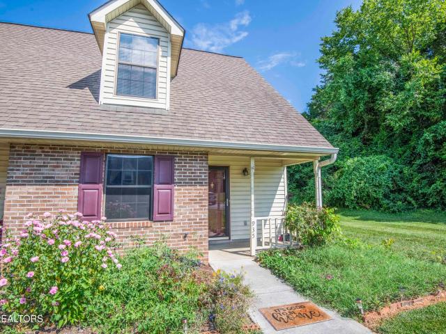 935 Chip Cove Lane