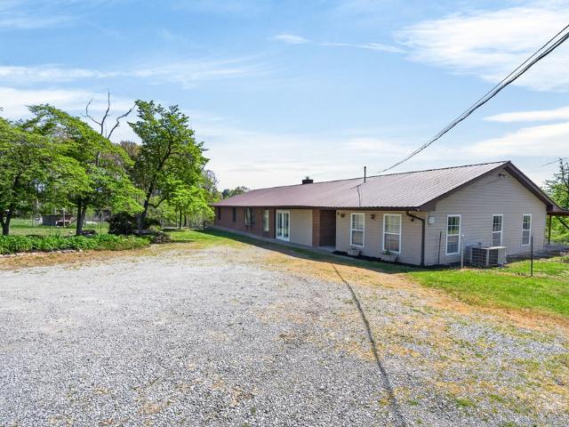 935 Brewer Rd