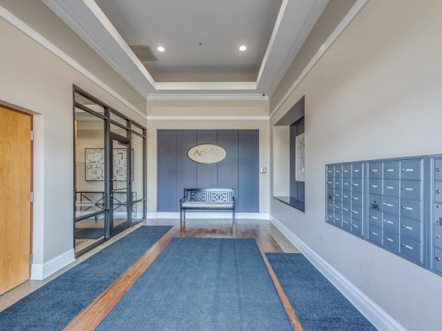 935 Burlington Avenue # 304