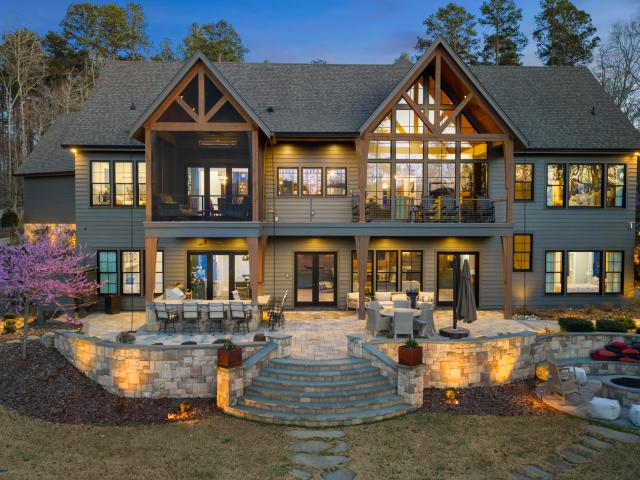 935 Estate Road
