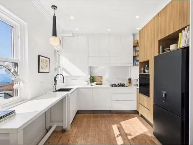 9/35 Fletcher Street, Tamarama Apartment for rent Listed by V.
