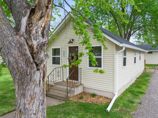 935 Hammond