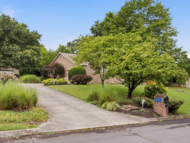 935 Sugarwood Drive