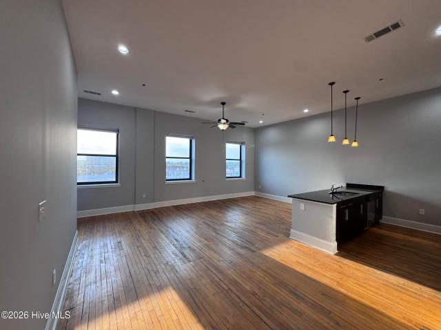 936 Broad Street # 412