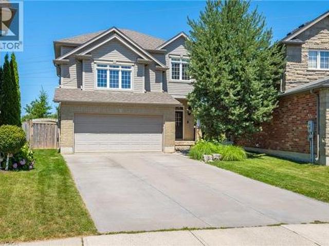 936 Dunblane Court, Kitchener, ON, N2R 1W9 house for sale | Listing ID 40852 | Royal LePage
