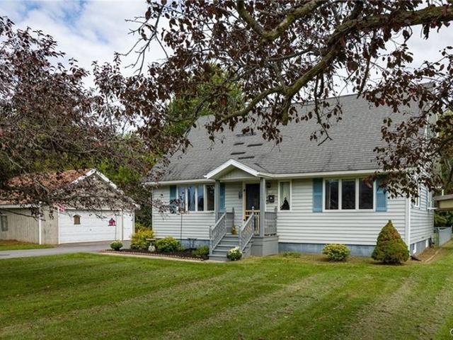 936 Emmett St, Watertown, NY 13601