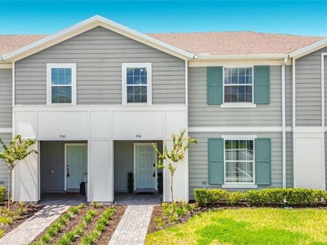936 Paradise Dr, Davenport, FL 33897