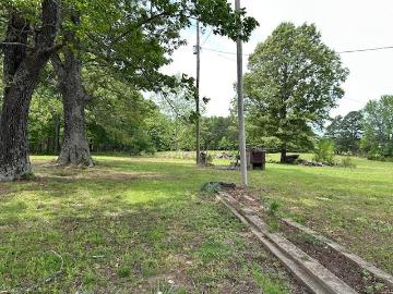 937 Pin Oak Lane