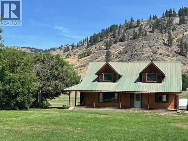 937 Thirteenth Avenue, Midway, BC, V0H 1M0 house for sale | Listing ID 10397 | Royal LePage