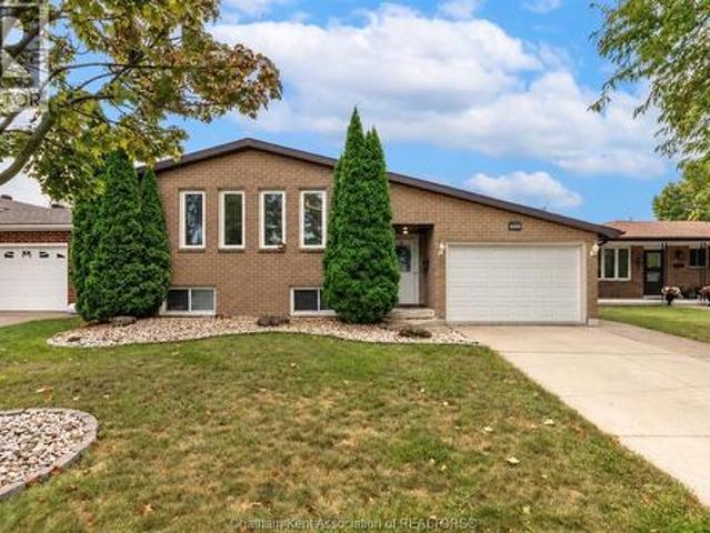 9385 Tamarack Street, Windsor, ON, N8R 1Y7 house for sale | Listing ID 26023 | Royal LePage