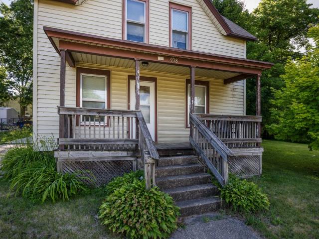 938 5th Street