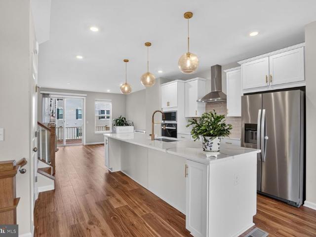 9399 Barnes Loop