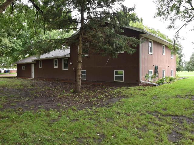 939 6Th Street