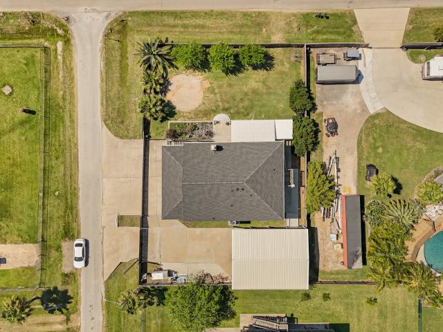939 8th St, Dickinson, TX 77539 | MLS #29169