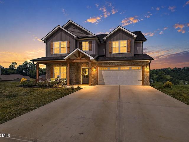 939 Daybreak Crest