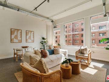 939 S Broadway, Unit 404, Los Angeles, CA 90015 | MLS #25596