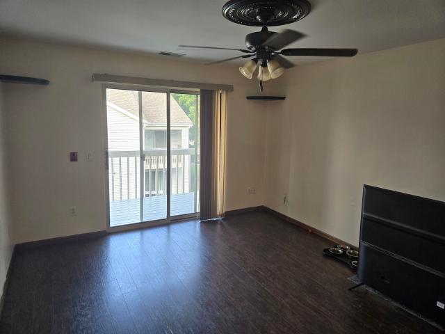 939 Rockefeller Lane