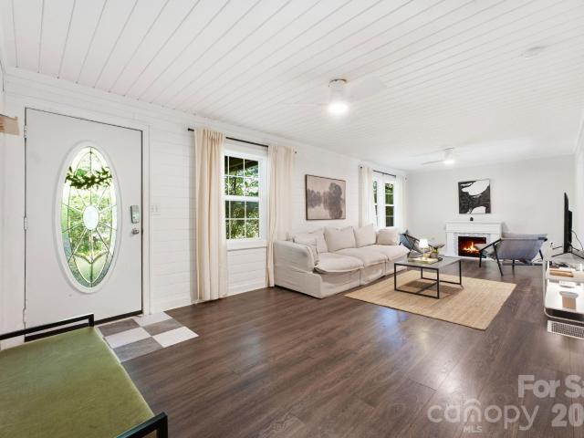 97 Walter McNeely Road