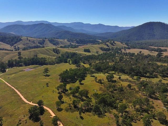 97 ACRES $649,000 Full Price Idyllic Retreat + Crystal Clear Winding Creek Large Dam Four water Poly pipe Hydrant Idyllic Country retreat with Panoramic Views