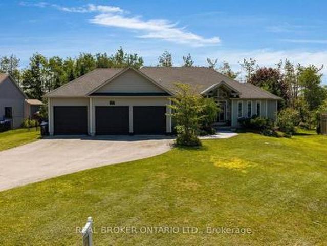 97 Highland Drive, Oro Medonte, ON, L0L 2L0 house for sale | Listing ID S13541 | Royal LePage