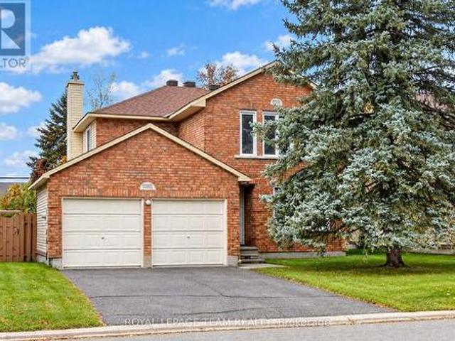 97 Huntsman Crescent, Ottawa, ON, K2M 1H8 house for sale | Listing ID X13885 | Royal LePage