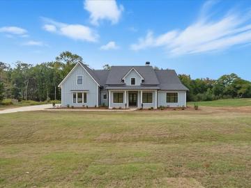 97 Old Town Rd, Dacula, GA 30019 | MLS #7763