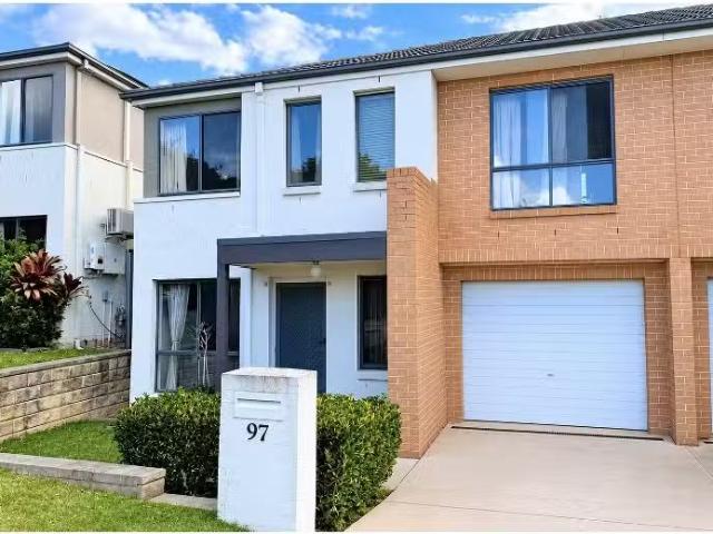 97 Somersby Circuit, Acacia Gardens Townhouse for rent Listed.