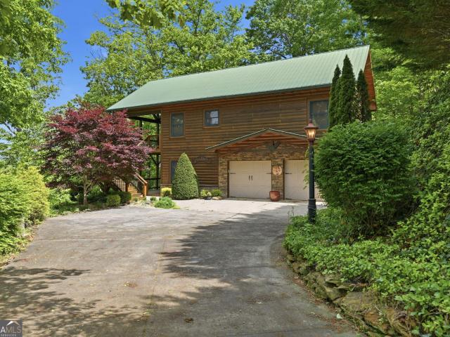 97 Sugarwood Drive