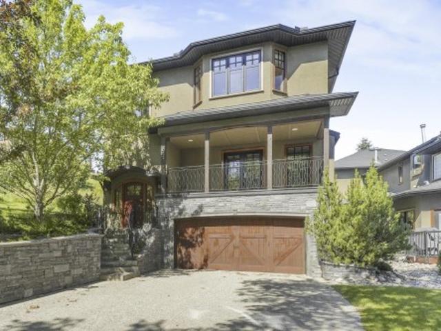 9404 A Avenue Nw, Edmonton, AB, T5H 4S2 townhouse for sale | Listing ID E4506 | Royal LePage