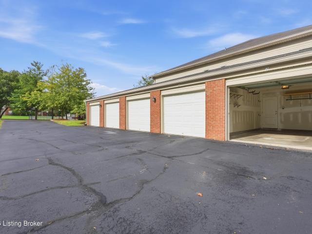 9405 Magnolia Ridge Dr 204