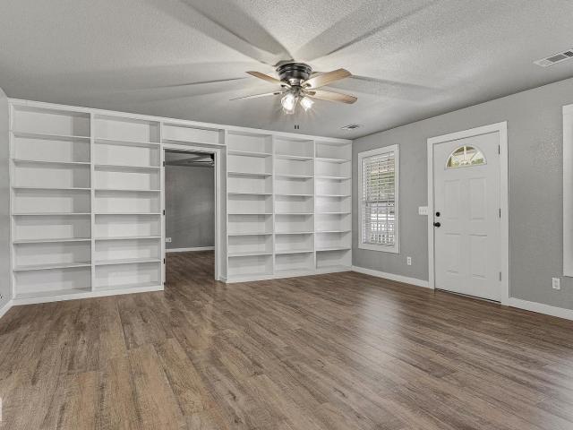9405 Highway 49