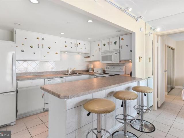 9400 Coastal Highway # 2103