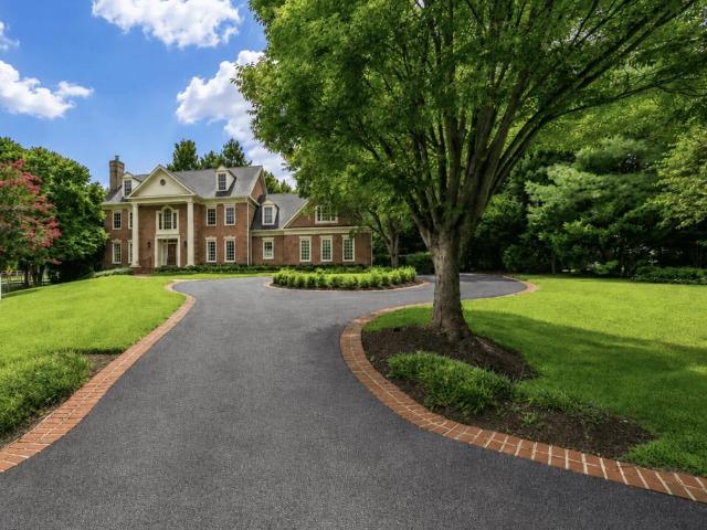 9400 Crimson Leaf Terrace