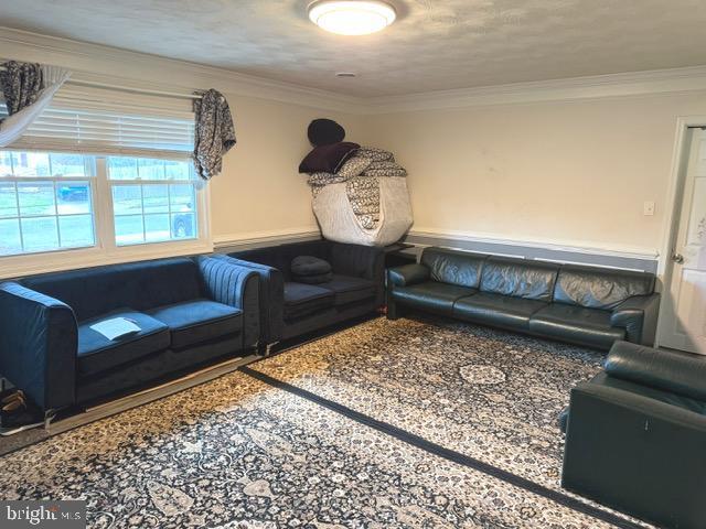 9400 Fontana Dr, Lanham, MD 20706 | MLS #MDPG2195