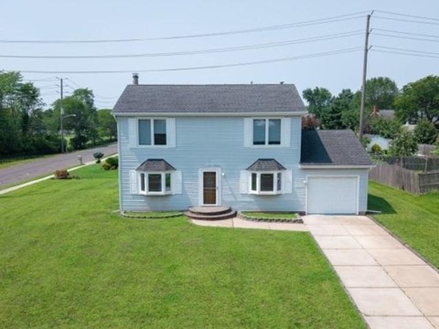 940 E Lincoln Ave, Piscataway Twp, NJ 08854