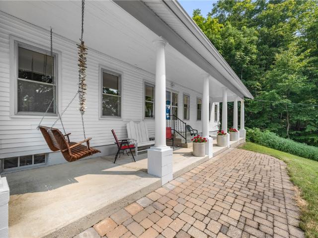 940 East Lake Road