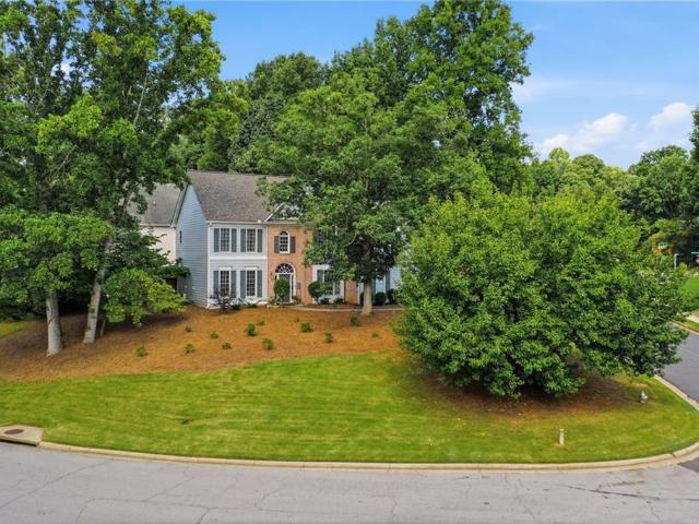 940 River Cove Drive