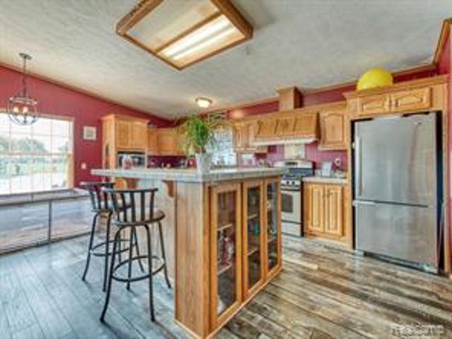 940 Tanner Landing