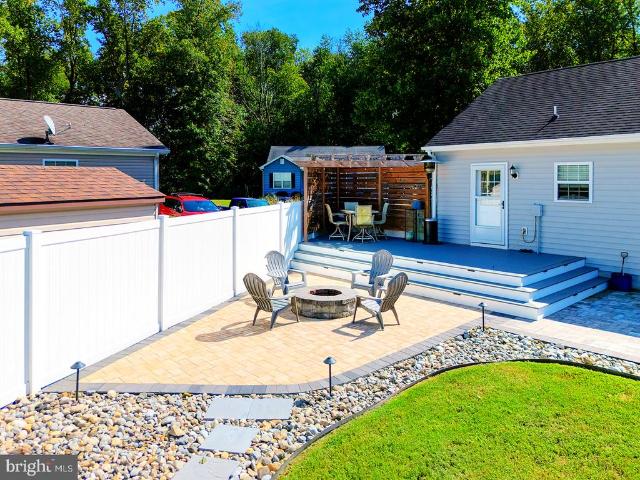 9410 Amber Ridge Drive