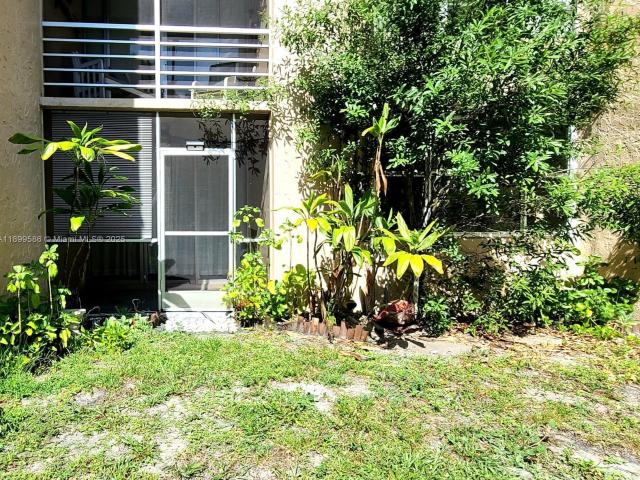 9410 Live Oak Pl, Unit 109, Davie, FL 33324 | MLS #A11899