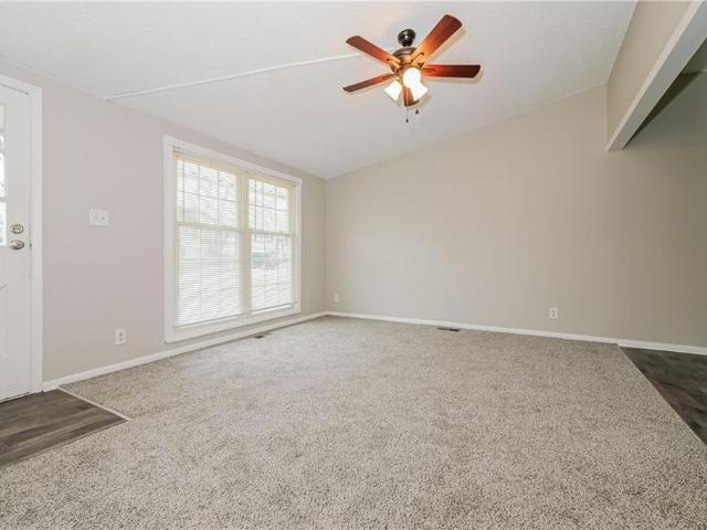 9411 Farley Ave, Kansas City, MO 64138 | MLS #2611