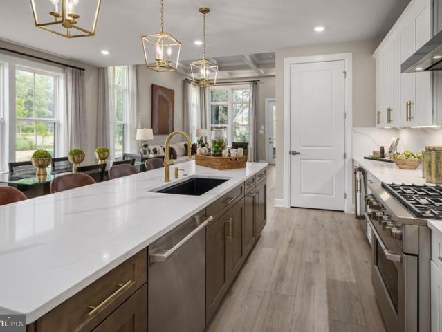 9411 Founders Lane